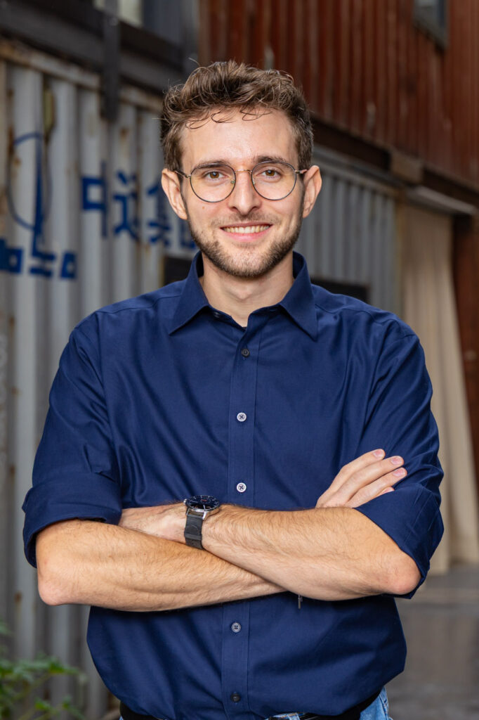 Portrait von Leon Hinger